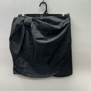 FARM RIO Tafeta Mini Skirt Size XS Black NWT Bow Cocktail Mini Holiday CLASSY